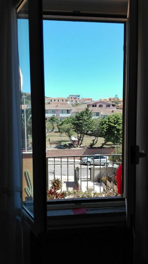 Appartamento In Paese A Santa Teresa Di Gallura Екстериор снимка